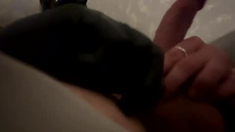 Snapshot of painter1142 chatting on October 15, 2025, 6:13 am Rothkohammer online show from October 15, 2025, 6:13 am