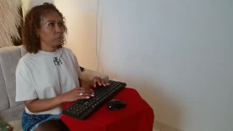 Snapshot of paisita641359 chatting on March 5, 2026, 7:54 pm paisita641359 online show from March 5, 2026, 7:54 pm