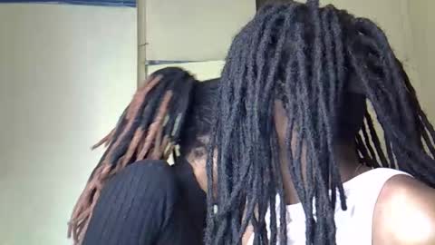 Snapshot of palashyuma chatting on October 18, 2025, 2:51 pm palashyuma online show from October 18, 2025, 2:51 pm