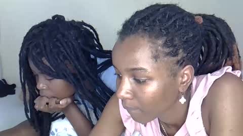 Snapshot of palashyuma chatting on November 6, 2025, 1:45 pm palashyuma online show from November 6, 2025, 1:45 pm