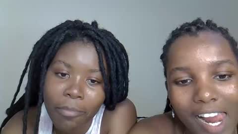 Snapshot of palashyuma chatting on November 28, 2025, 2:42 pm palashyuma online show from November 28, 2025, 2:42 pm