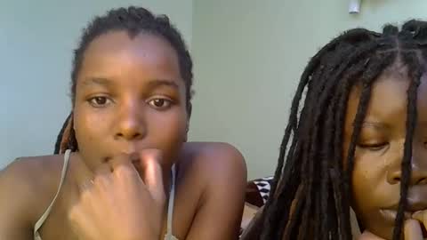 Snapshot of palashyuma chatting on December 16, 2025, 9:25 am palashyuma online show from December 16, 2025, 9:25 am