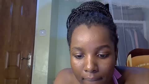 Snapshot of palashyuma chatting on March 1, 2026, 2:24 am palashyuma online show from March 1, 2026, 2:24 am