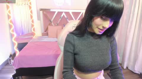 palmerfox_tay online show from January 17, 2025, 11:06 am