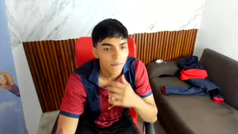 Snapshot of palo_largo_ chatting on June 13, 2026, 7:56 pm palo largo online show from June 13, 2026, 7:56 pm