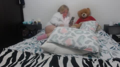 Snapshot of paloma_martin chatting on January 30, 2025, 4:16 am paloma online show from January 30, 2025, 4:16 am
