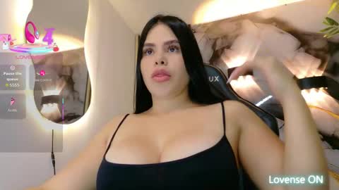 Snapshot of pam_roberts chatting on September 16, 2025, 6:42 pm Pam online show from September 16, 2025, 6:42 pm