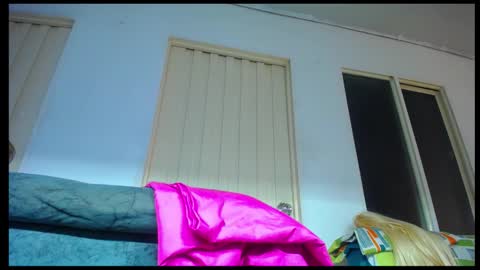 Snapshot of pamela_black_bigcock chatting on January 15, 2026, 5:05 pm pamela_black_bigcock online show from January 15, 2026, 5:05 pm