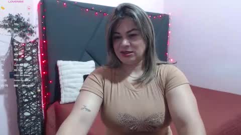 Snapshot of pamela_echeverria chatting on January 12, 2026, 12:54 pm pamela_echeverria online show from January 12, 2026, 12:54 pm