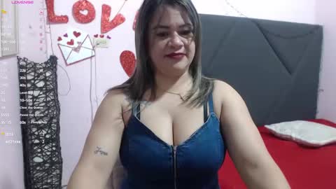Snapshot of pamela_echeverria chatting on February 21, 2026, 11:33 am pamela_echeverria online show from February 21, 2026, 11:33 am