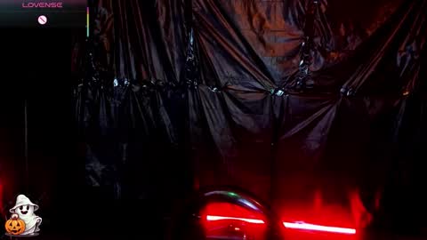  P A M  online show from October 16, 2025, 10:33 pm