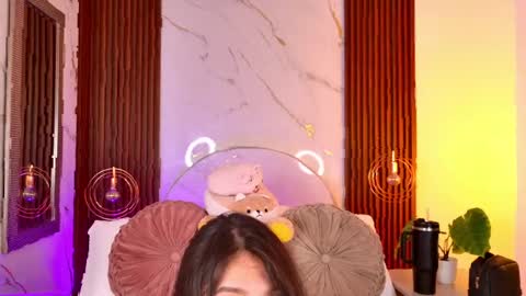 Pamela  online show from April 6, 2026, 1:01 pm