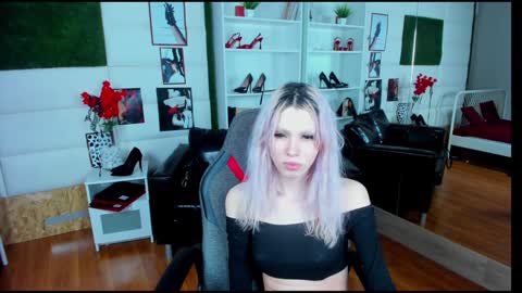 Snapshot of pamelamydreamys chatting on January 9, 2025, 10:31 am Pamelamy online show from January 9, 2025, 10:31 am