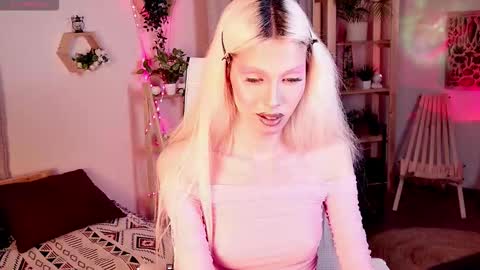 Snapshot of pamelamydreamys chatting on February 13, 2026, 10:06 pm Pamelamy online show from February 13, 2026, 10:06 pm