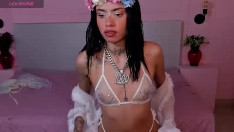 Snapshot of pamelaruiz6 chatting on December 2, 2024, 8:19 am Pamela Ruiz online show from December 2, 2024, 8:19 am
