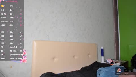Snapshot of pamellacockayne chatting on September 29, 2025, 2:06 am Sally online show from September 29, 2025, 2:06 am