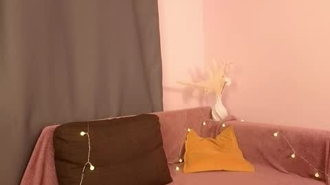 daniella online show from November 8, 2025, 8:18 pm