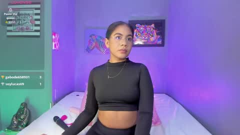 Snapshot of pammelaross chatting on April 8, 2026, 5:13 pm Pammela online show from April 8, 2026, 5:13 pm