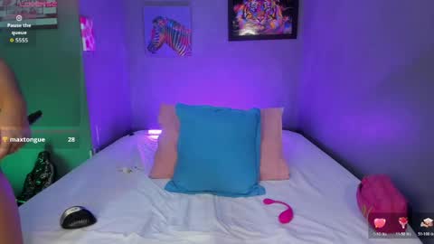 Snapshot of pammelaross chatting on May 12, 2026, 5:21 pm Pammela online show from May 12, 2026, 5:21 pm