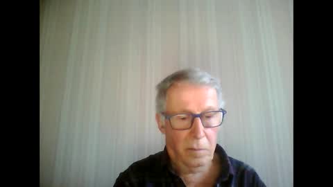 Snapshot of pamploum chatting on November 17, 2025, 2:45 pm pamploum online show from November 17, 2025, 2:45 pm