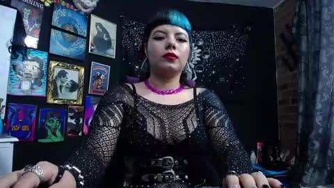 Snapshot of pandoragoddess chatting on February 11, 2025, 6:01 pm       online show from February 11, 2025, 6:01 pm
