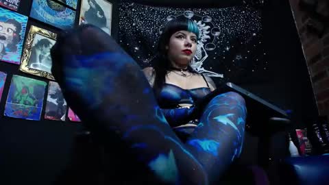 Snapshot of pandoragoddess chatting on March 3, 2025, 8:00 pm       online show from March 3, 2025, 8:00 pm