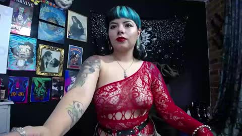 Snapshot of pandoragoddess chatting on March 7, 2025, 7:49 pm       online show from March 7, 2025, 7:49 pm