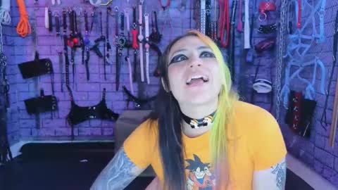 PandoraNez online show from November 26, 2025, 7:15 pm