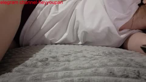 pandorawithlove online show from December 13, 2025, 7:53 pm