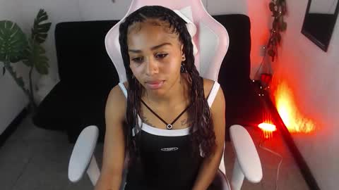 Snapshot of panter_sex chatting on October 16, 2025, 2:01 am panter_sex online show from October 16, 2025, 2:01 am