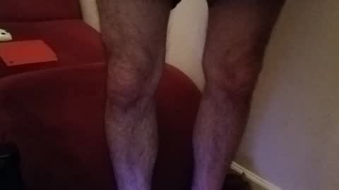 Snapshot of pantslesstraveler_plt chatting on December 1, 2024, 9:37 pm PantsLessTraveler online show from December 1, 2024, 9:37 pm