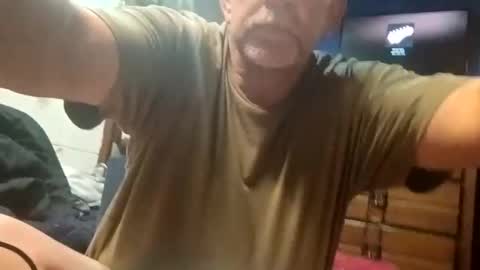 Snapshot of pantyfun32 chatting on September 30, 2025, 5:23 am a online show from September 30, 2025, 5:23 am