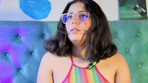 Paola Lyon online show from March 30, 2026, 12:28 pm