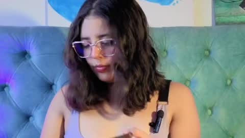 Paola Lyon online show from April 14, 2026, 6:14 pm