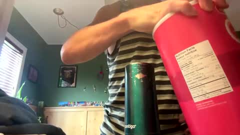 Snapshot of papaboner_foryourpleasure chatting on September 15, 2025, 10:21 pm PapaBoner online show from September 15, 2025, 10:21 pm