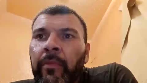 Snapshot of papi700899 chatting on January 8, 2026, 9:33 am papi700899 online show from January 8, 2026, 9:33 am