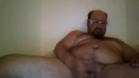 papi_adiel4 online show from April 15, 2026, 6:20 am
