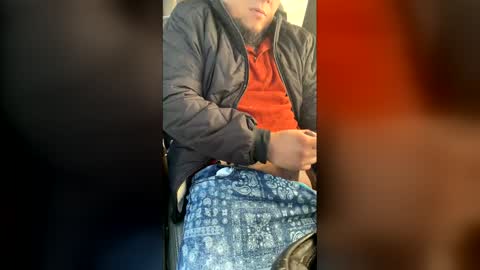 Snapshot of papi_krizz chatting on April 6, 2026, 2:29 pm papi_krizz online show from April 6, 2026, 2:29 pm