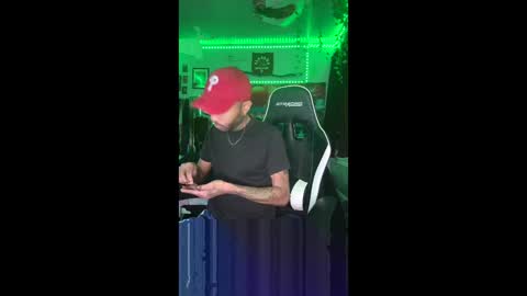 Snapshot of papian0 chatting on November 22, 2025, 12:09 am papian0 online show from November 22, 2025, 12:09 am