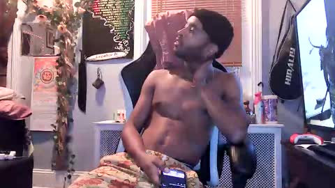 Snapshot of papian0 chatting on December 5, 2025, 3:59 am papian0 online show from December 5, 2025, 3:59 am