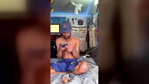 Snapshot of papian0 chatting on December 17, 2025, 7:53 pm papian0 online show from December 17, 2025, 7:53 pm