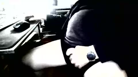 papilly online show from March 3, 2026, 1:45 am