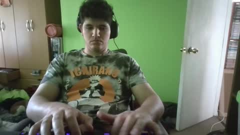Papito online show from May 12, 2026, 6:49 pm