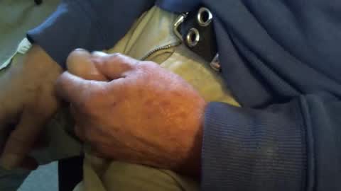 Snapshot of pappa_smurf_ chatting on November 27, 2025, 9:50 pm Shmoo online show from November 27, 2025, 9:50 pm