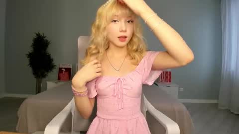 Melena online show from November 7, 2025, 8:36 am