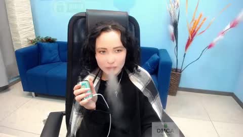Snapshot of paradox_666_ chatting on January 25, 2025, 12:26 pm Louise online show from January 25, 2025, 12:26 pm