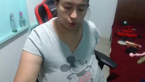 Snapshot of pareja_explosivasexx chatting on October 26, 2025, 7:14 am Luna online show from October 26, 2025, 7:14 am