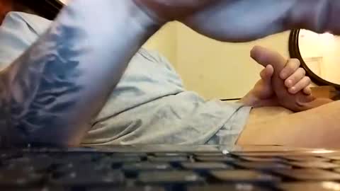 SEXYHOT19 online show from March 5, 2025, 4:35 pm