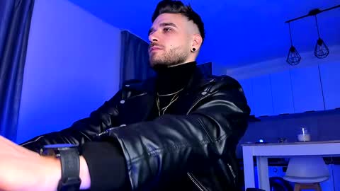 Paris online show from December 27, 2024, 10:16 pm