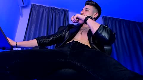 Paris online show from January 22, 2025, 12:38 am